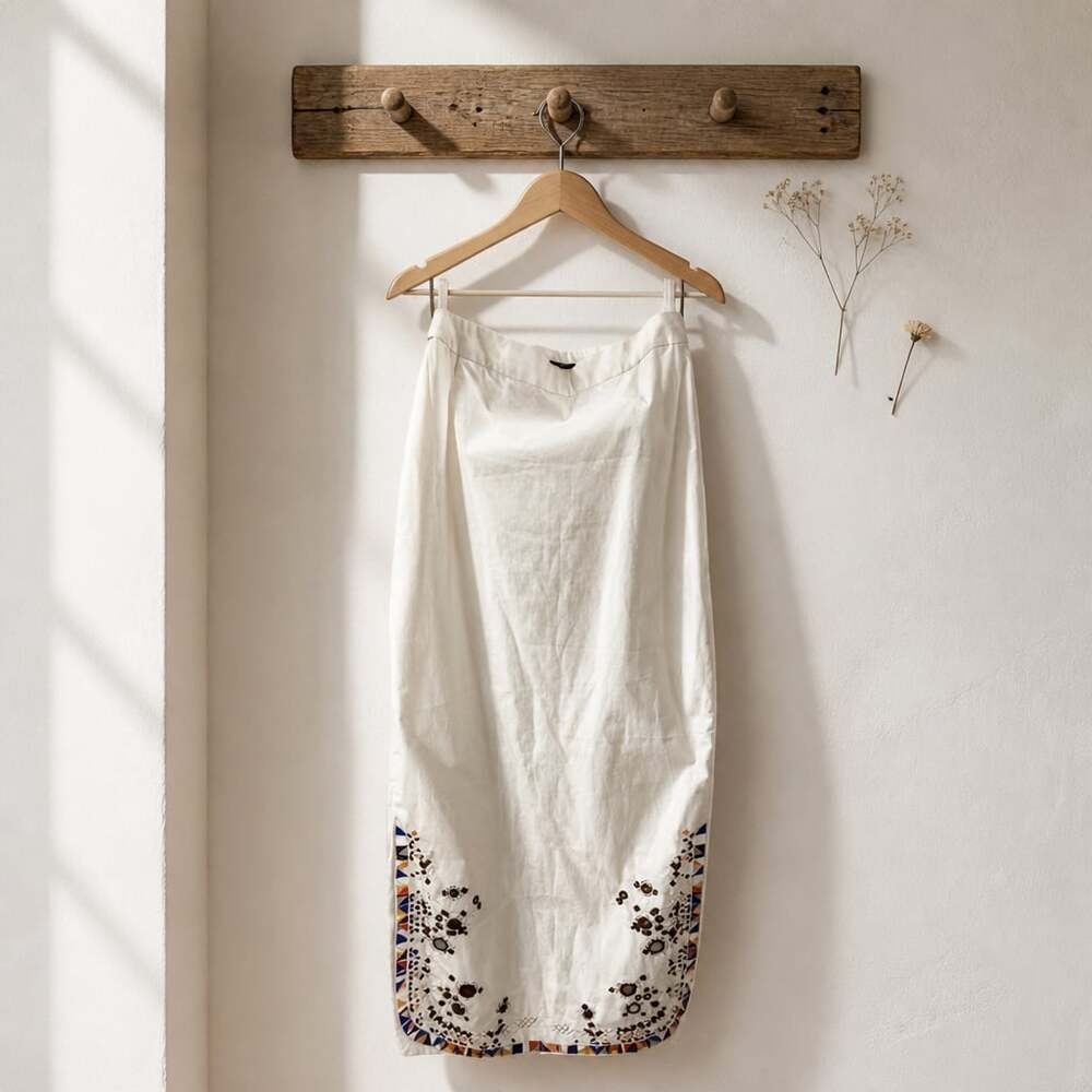 Saaksha & Kinni Couture Seasonless White Embroidered Mirror Midi Skirt,